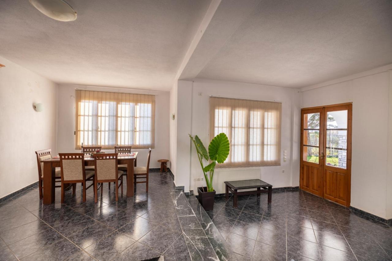 Τrικαλα - Μετεorα-Villa Toscana Trikala  Bagian luar foto
