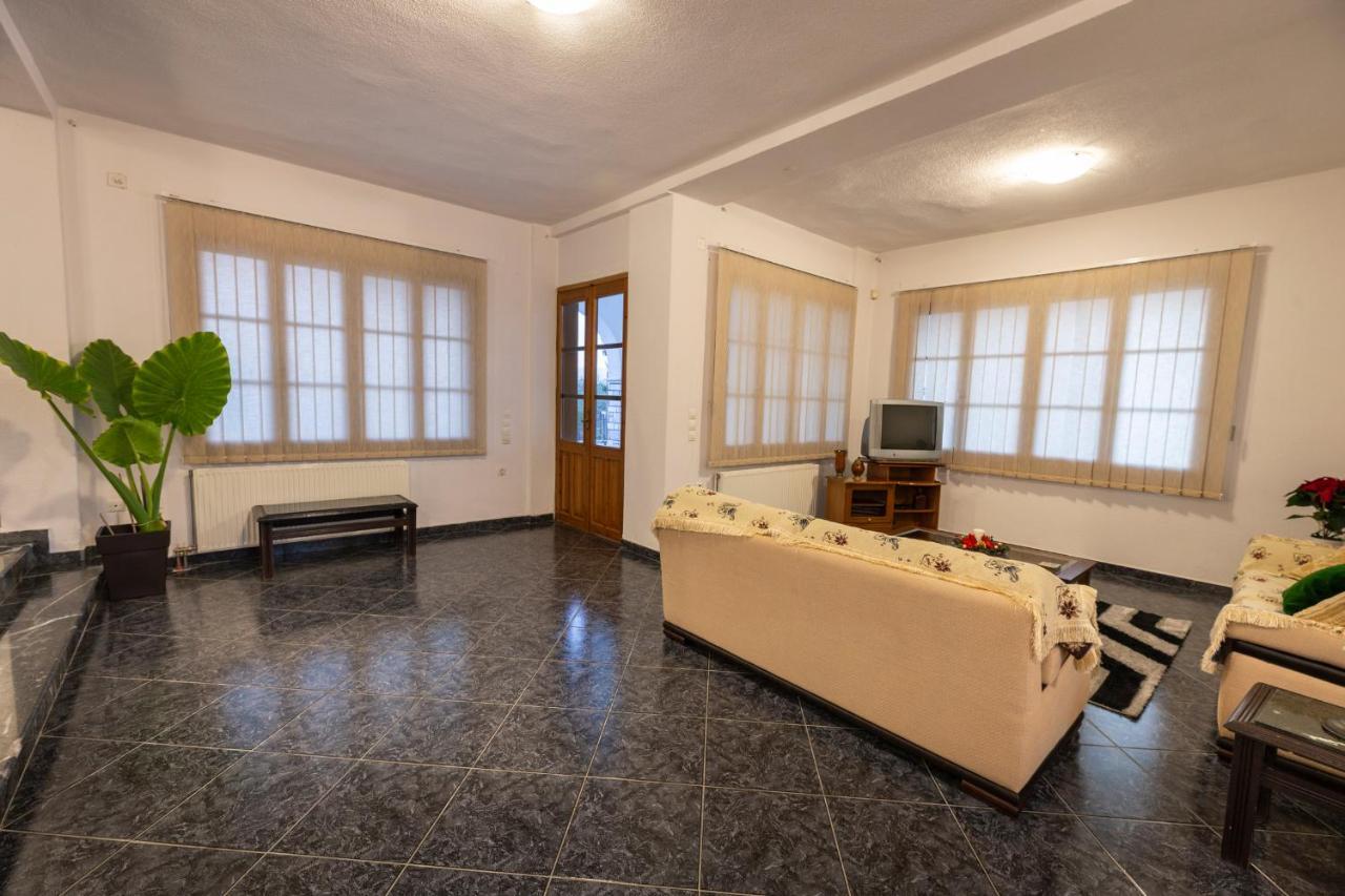 Τrικαλα - Μετεorα-Villa Toscana Trikala  Bagian luar foto